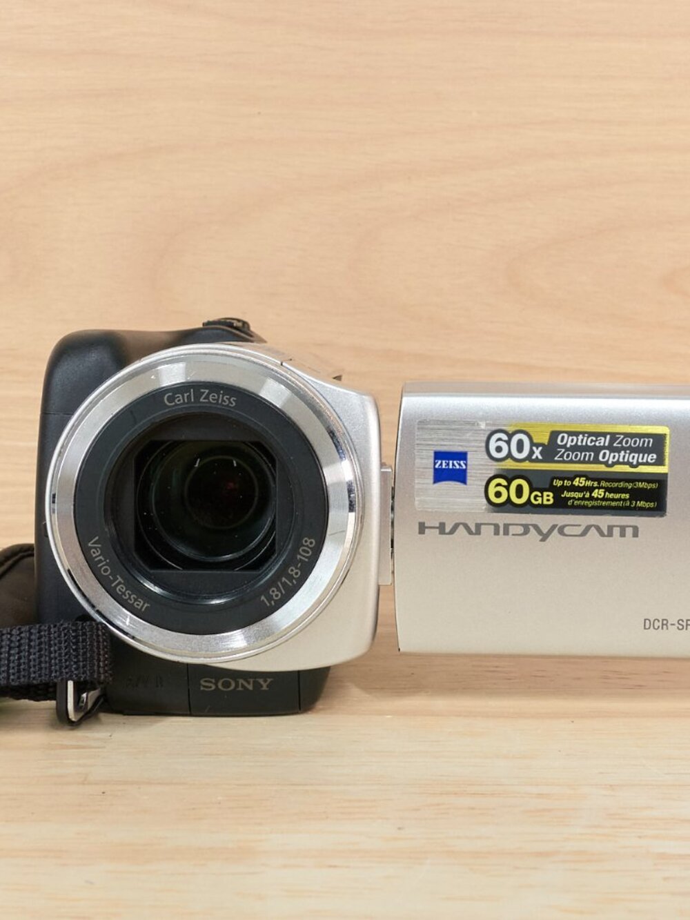 Sony Handycam DCR-SR47 HDD Camcorder 60GB 60x Optical Zoom Carl Zeiss Tested